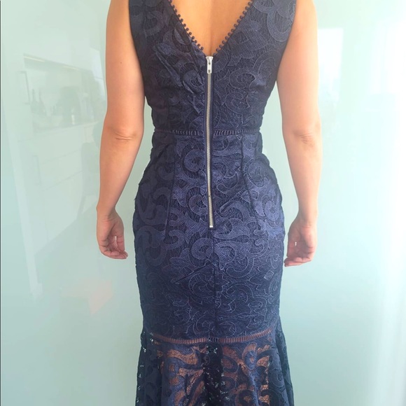 Lace Sleeveless Cocktail Dress - Picture 2 of 6